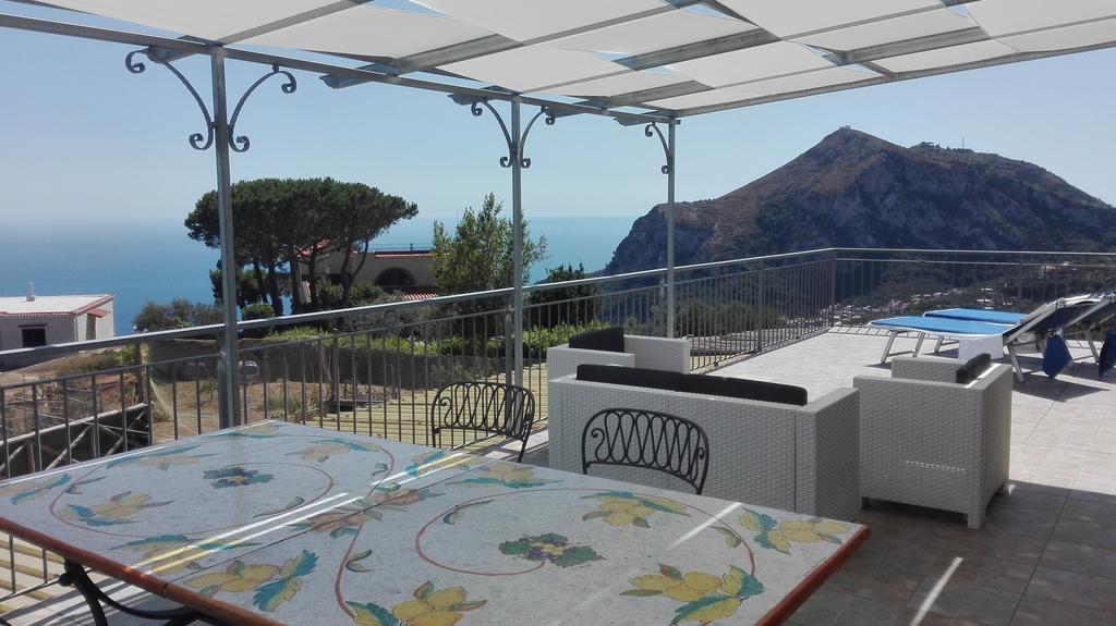 Neranya Apartment Massa Lubrense Ruang foto